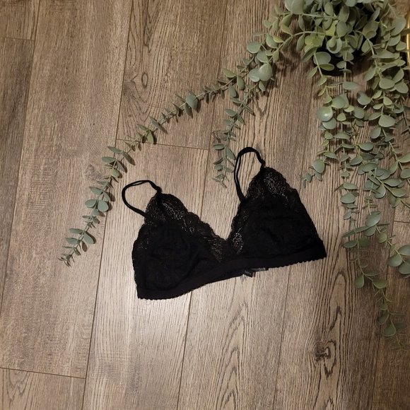 Talula Black Lace Triangle Bralette Small - Picture 1 of 3